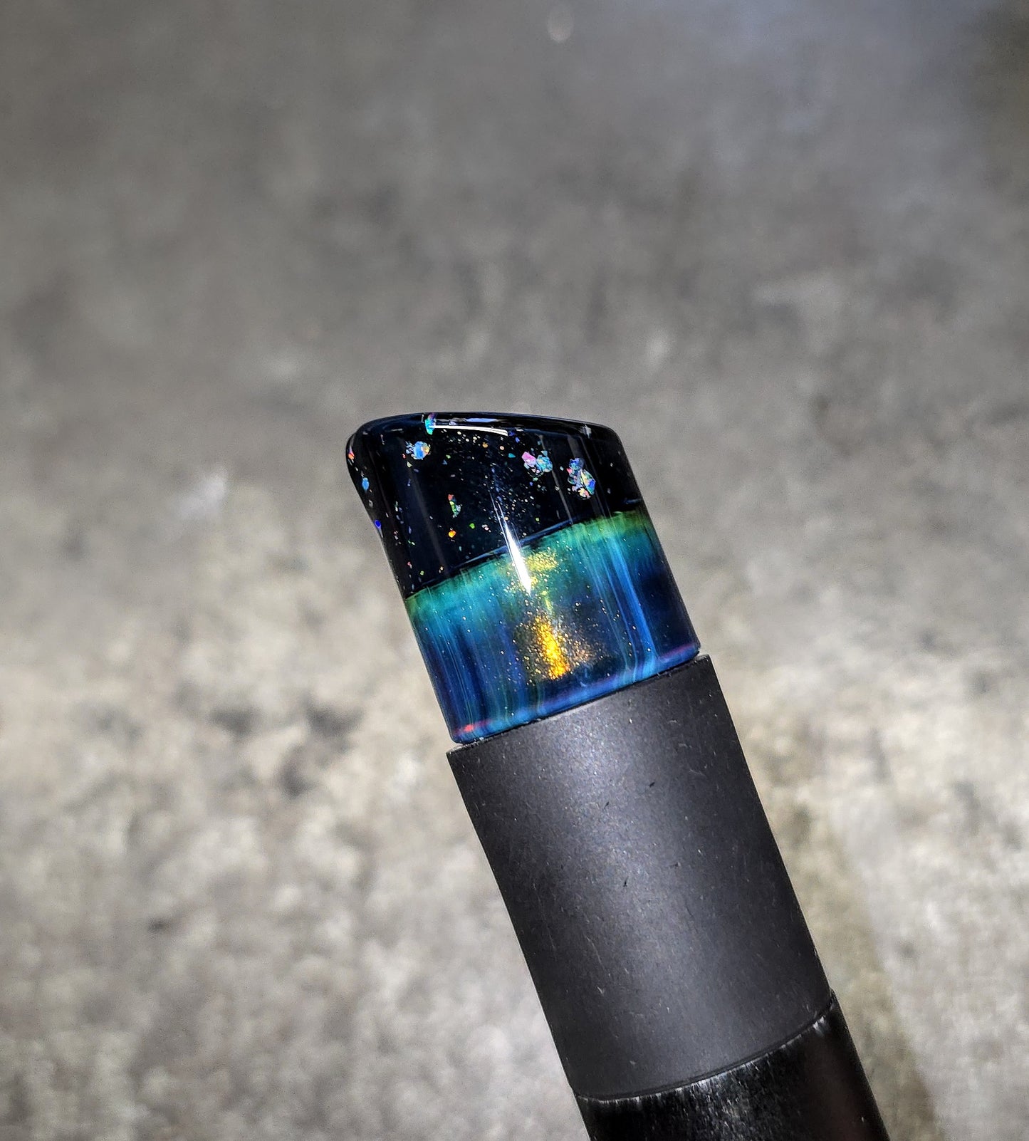 Crushed opal Alien Tech Stock Shape Pivot Spinner Mouthpiece