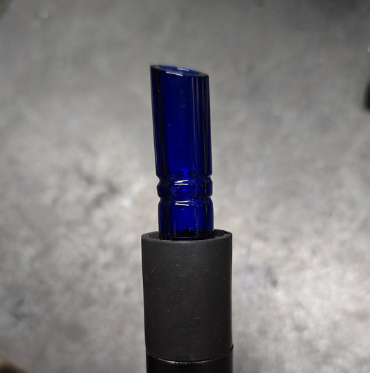 Cobalt Blue Straw Tip Pivot Spinner